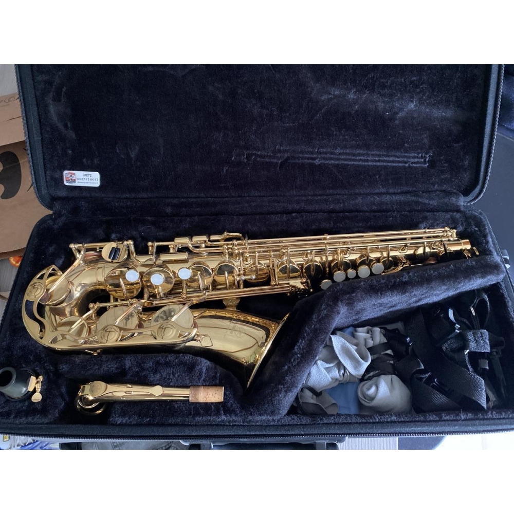 Yamaha - Alto Saxophone with Case