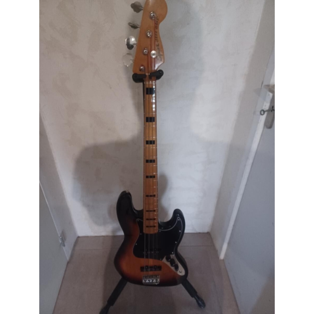 Squier Jazz Bass Classic Vibe '70s - Bajo Jazz Squier Classic Vibe '70s