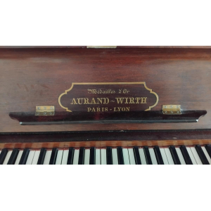 Aurand-Wirth – Piano droit acoustique traditionnel