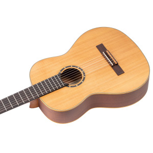 4/4-Gitarre Ortega R122 Zeder 52 Mm