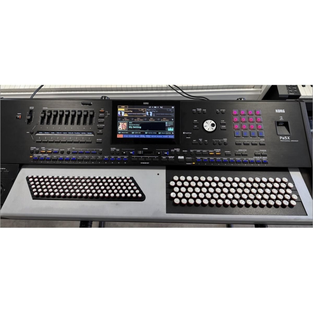 Korg Pa5X + Clavier bouton MusicTech