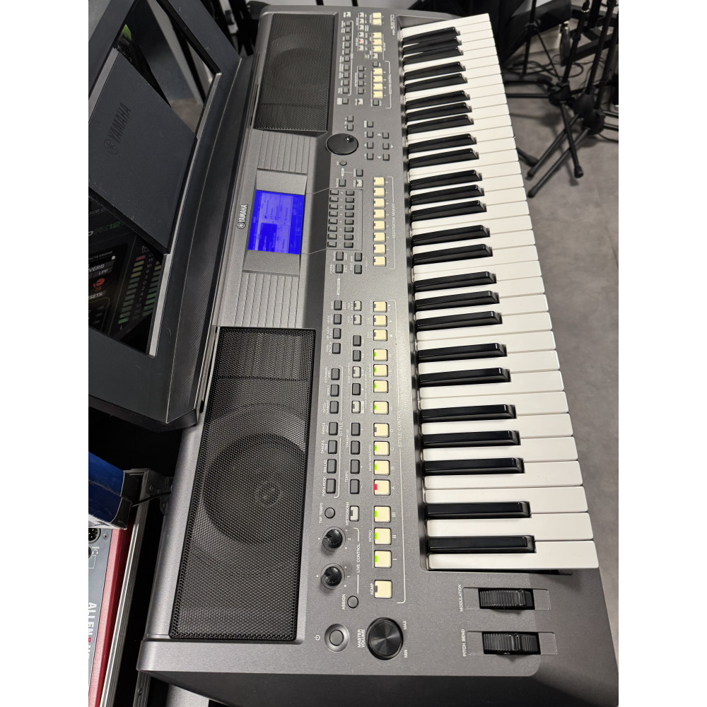 Yamaha PSR-S670 - Arrangeur Workstation 61touches