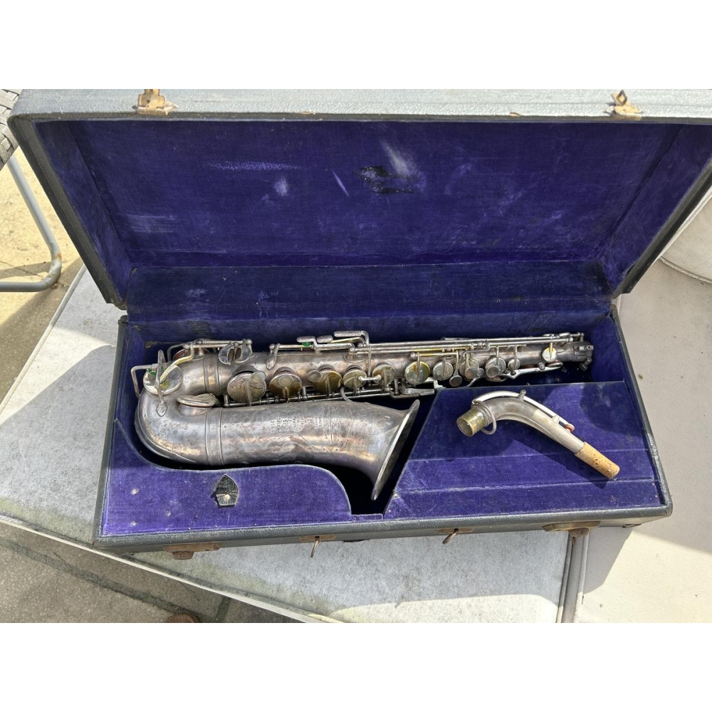 Selmer Alto Model 22