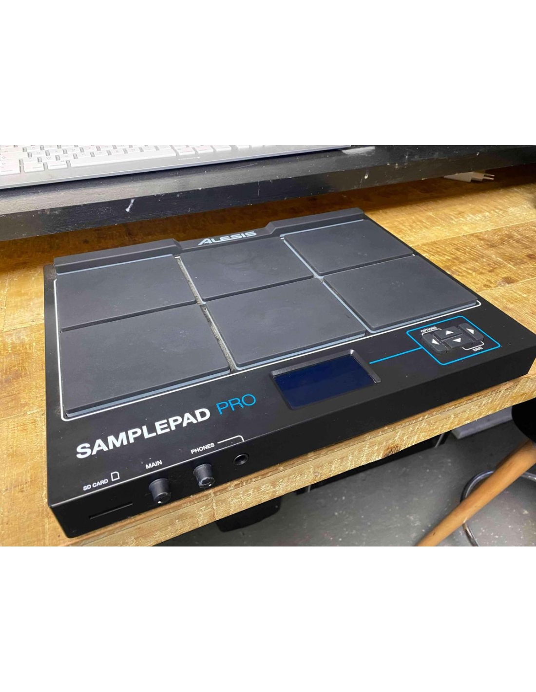 alesis-sample-pad-pro.jpg alesis-sample-pad-pro.jpg