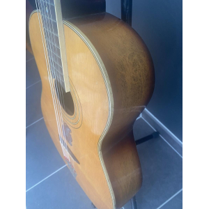 Couesnon - Luthier à Mirecourt