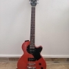 Cort Sunset Junior 2 is a sleek and stylish electric guitar that marries classic design with modern features. Its double cutaway