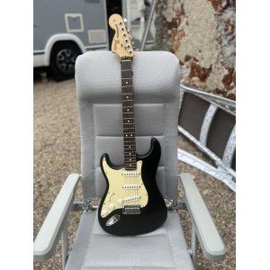 Left-handed Fender Stratocaster USA