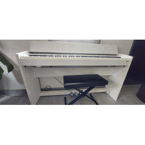 Piano Roland F110