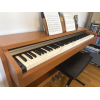 Yamaha Clavinova CLP-220 (Cherry color)