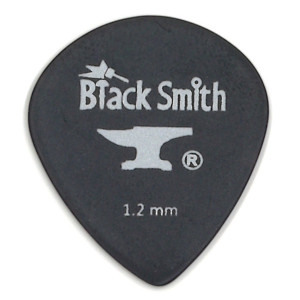 Sachet 10 Mediators Carbone Black Smith
