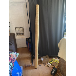 Didgeridoo in middle pitch