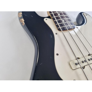 Fender Jazz Bass 1984 Noir Dan Smith