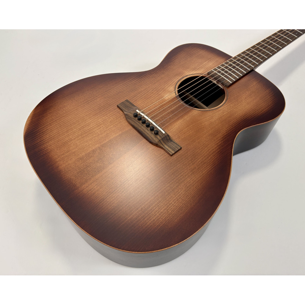 Martin 000-16 Streetmaster 2024 Mahogany Burst