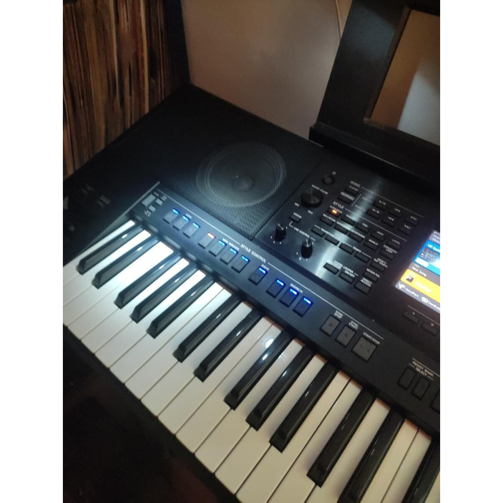 Arrangeur yamaha PSR900