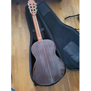 J. Perez 650 Classical Guitar in very good condition