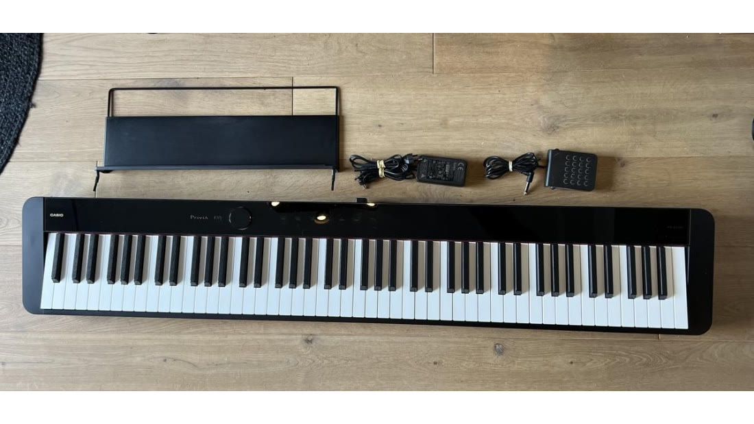 Casio Privia PX-S1100 - Compact digital piano