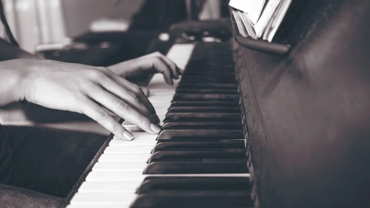 Synthétiseur Roland Fantom 8
